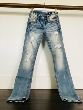 Miss Me 23 Women's Light Blue Distressed straight rare design zipper Jeans